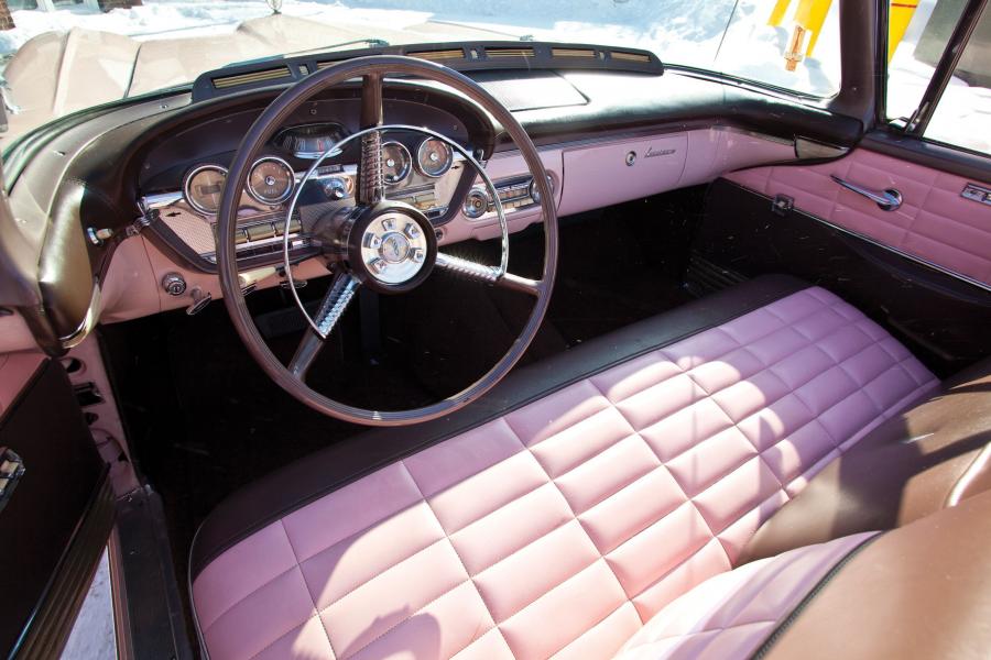 Торпедо Edsel Citation 2-Door Convertible (76B) 1958 года  (фото 29 из 33)